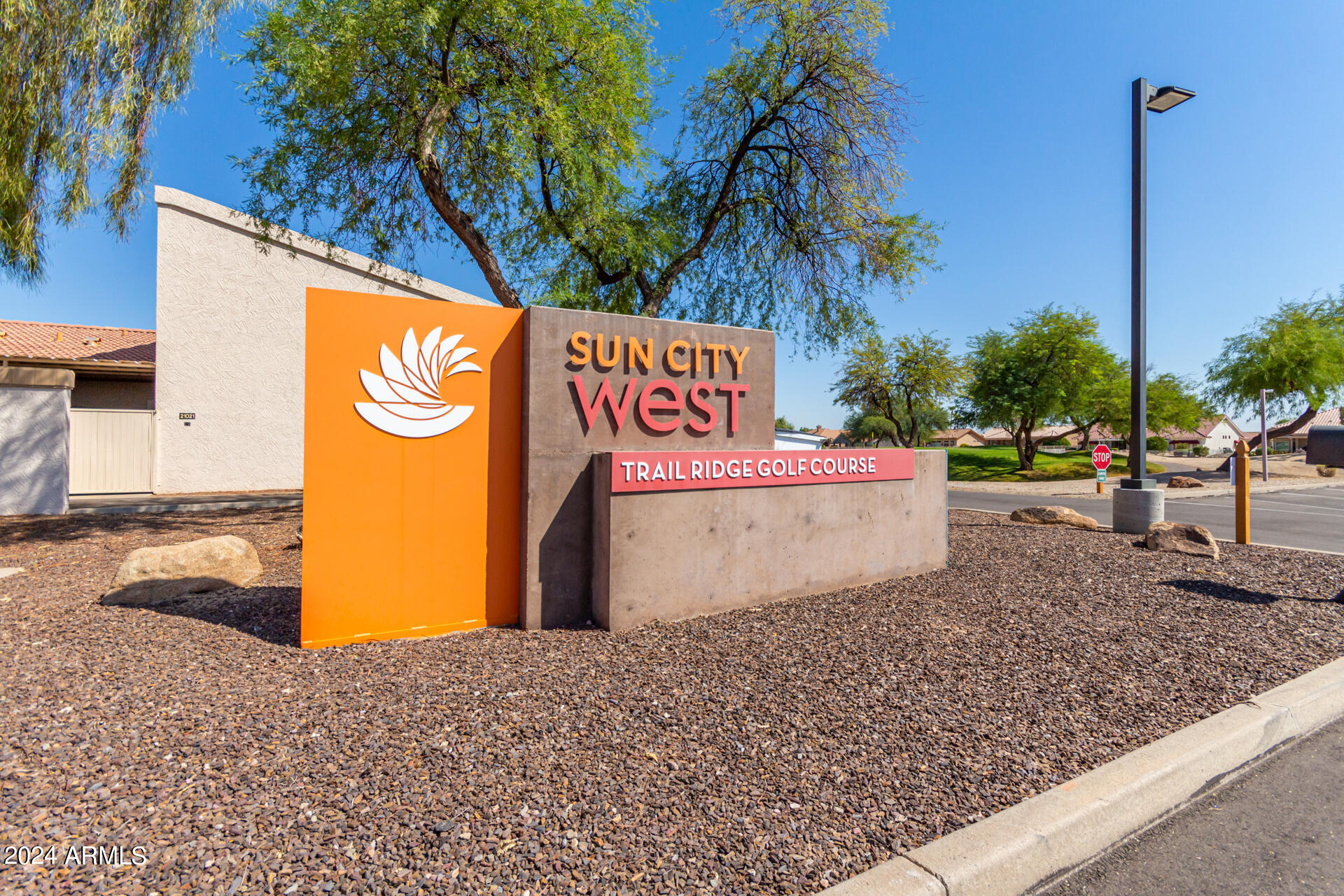 Sun City West, Arizona 85375, United States, 2 Bedrooms Bedrooms, ,2 BathroomsBathrooms,Residential,Pending,41914