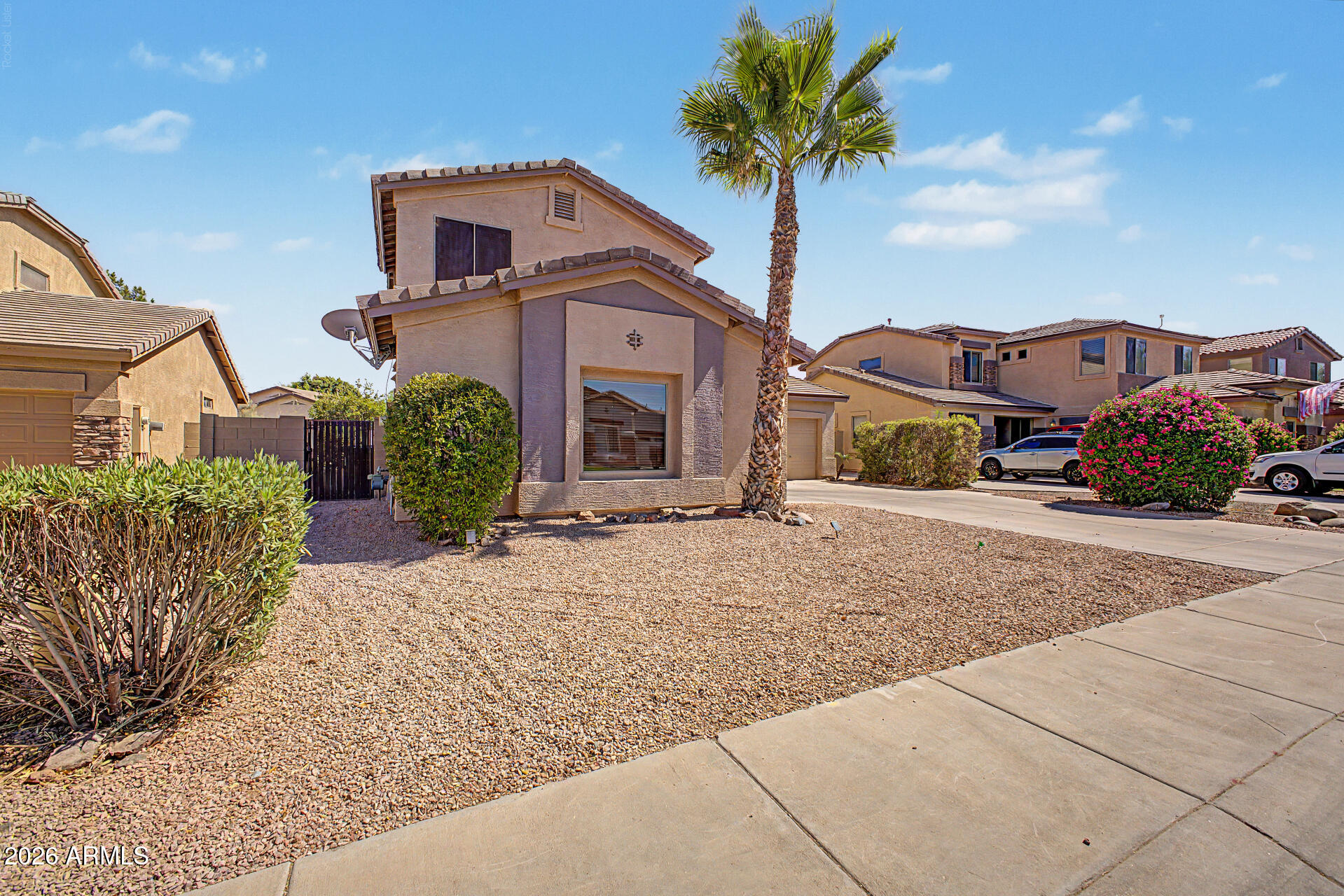 2567 E REMINGTON Place