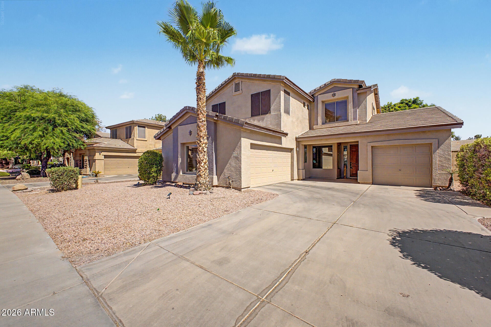 2567 E REMINGTON Place