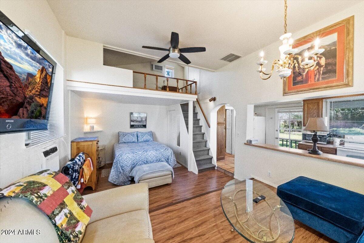 8507 E HAZELWOOD Street Guest H