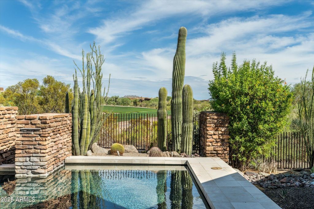 Photo of 10045 E Hidden Valley Road, Scottsdale, AZ 85262 (MLS # 6896223)