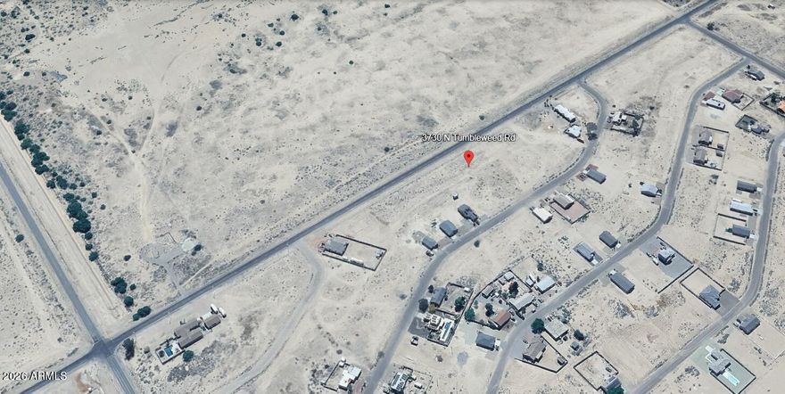 Build your dream home here! Prime Eloy lot featuring paved road access, city water, and power. No need to haul water or deal with dirt roads. This parcel is ready for a septic system and your new home design. Incredible mountain views and a quiet neighborhood feel.