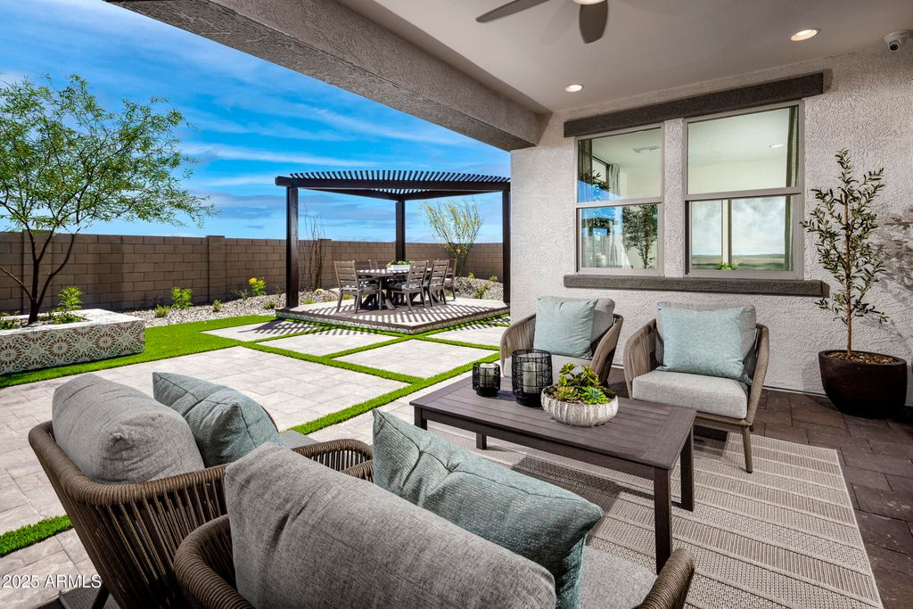 Photo of 9784 S Gold Stone Trail, Apache Junction, AZ 85120 (MLS # 6965385)