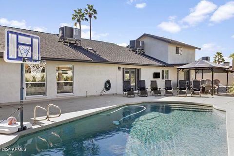 Single Family Residence in Scottsdale AZ 5948 CORRINE Drive.jpg