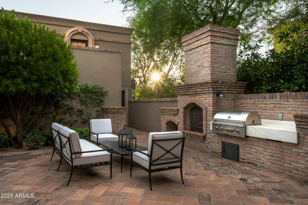 Photo of 25001 N 107th Place, Scottsdale, AZ 85255 (MLS # 6914216)