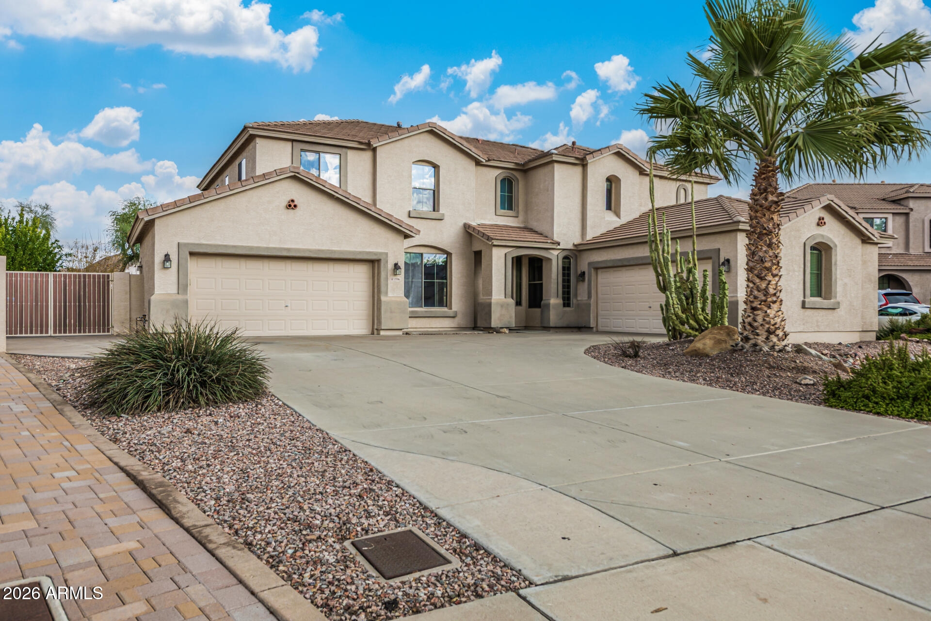 3706 W FETLOCK Trail