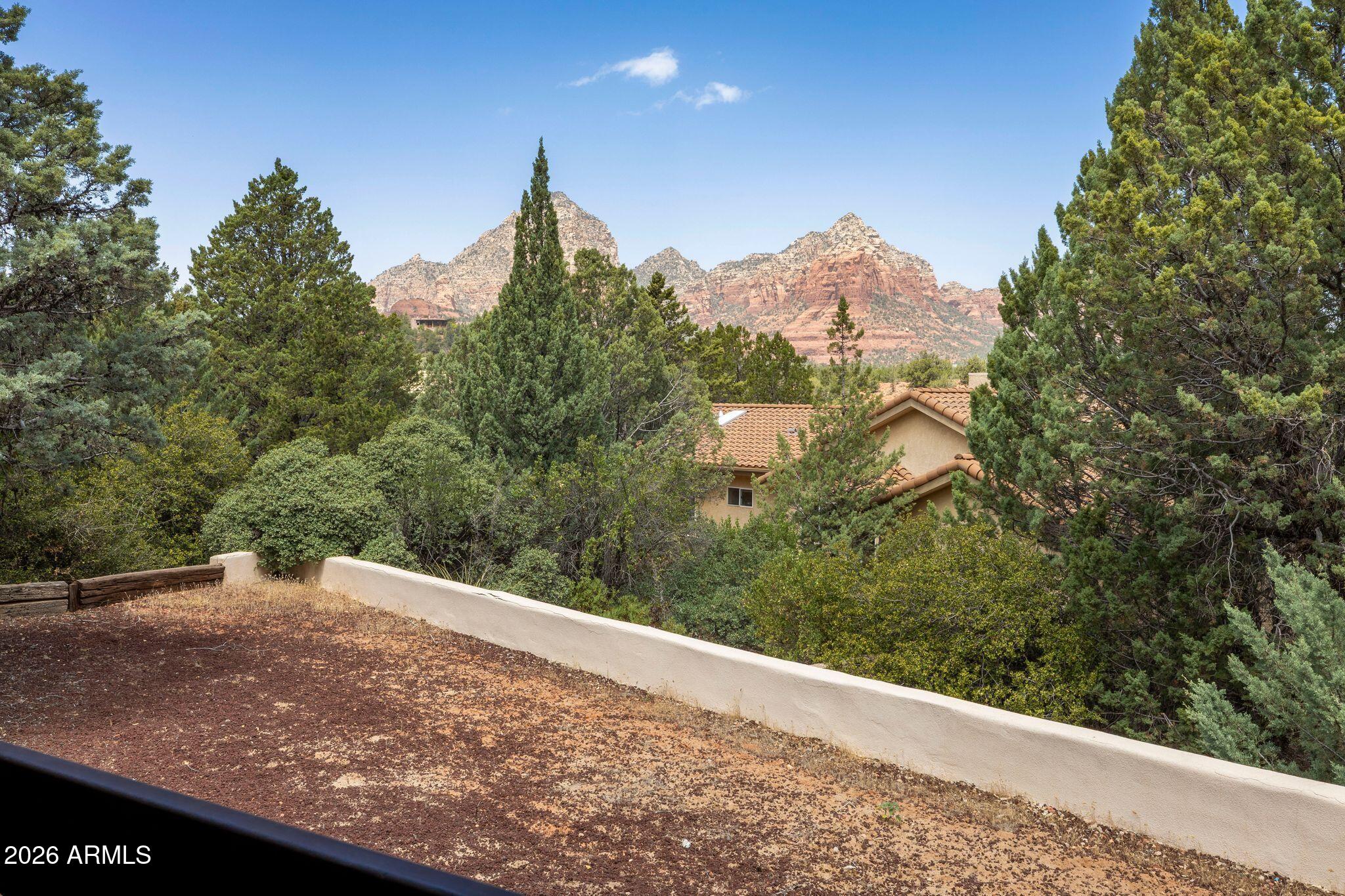 ROLLING HILLS ESTATES 3 - Residential