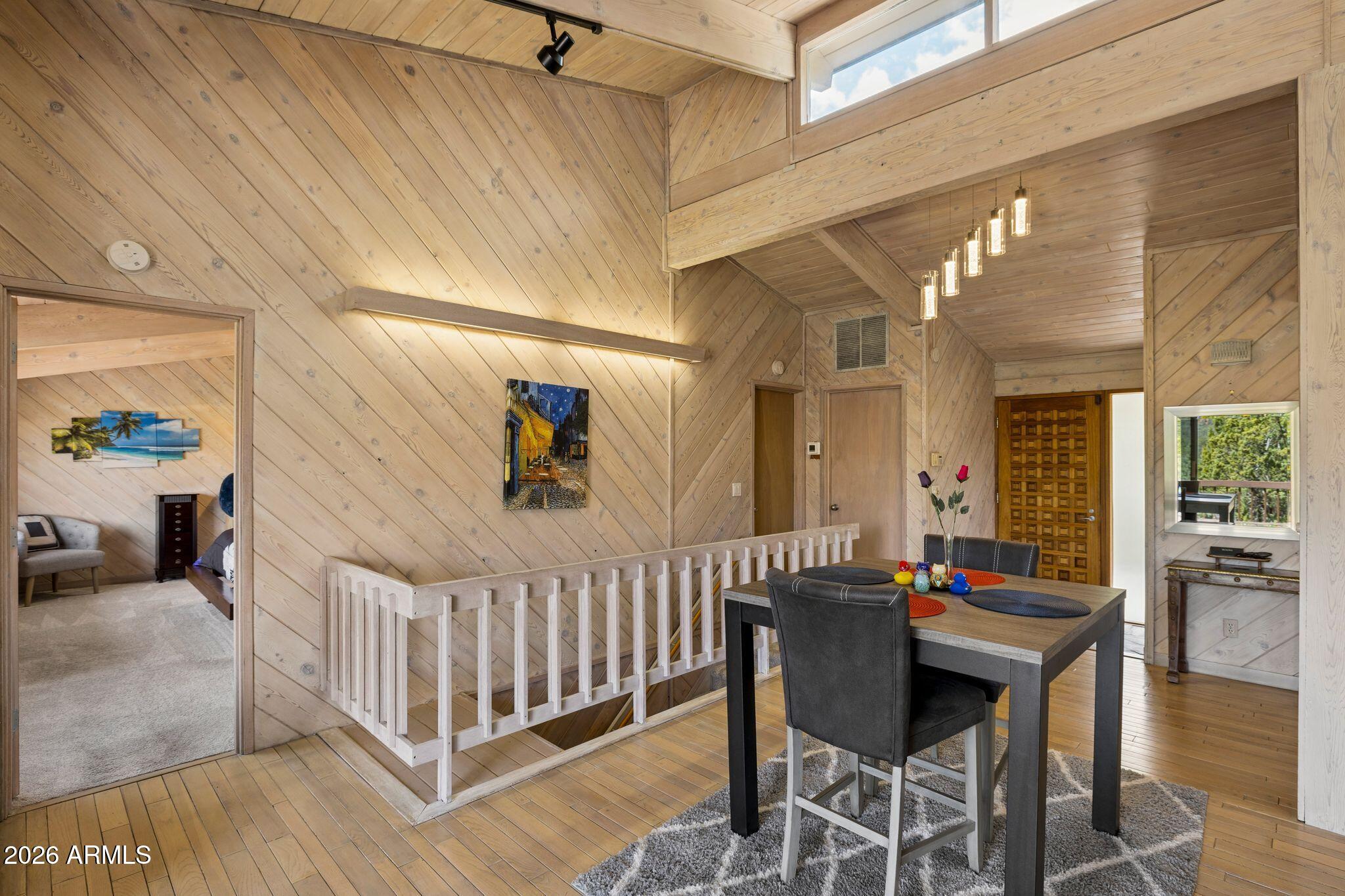 ROLLING HILLS ESTATES 3 - Residential