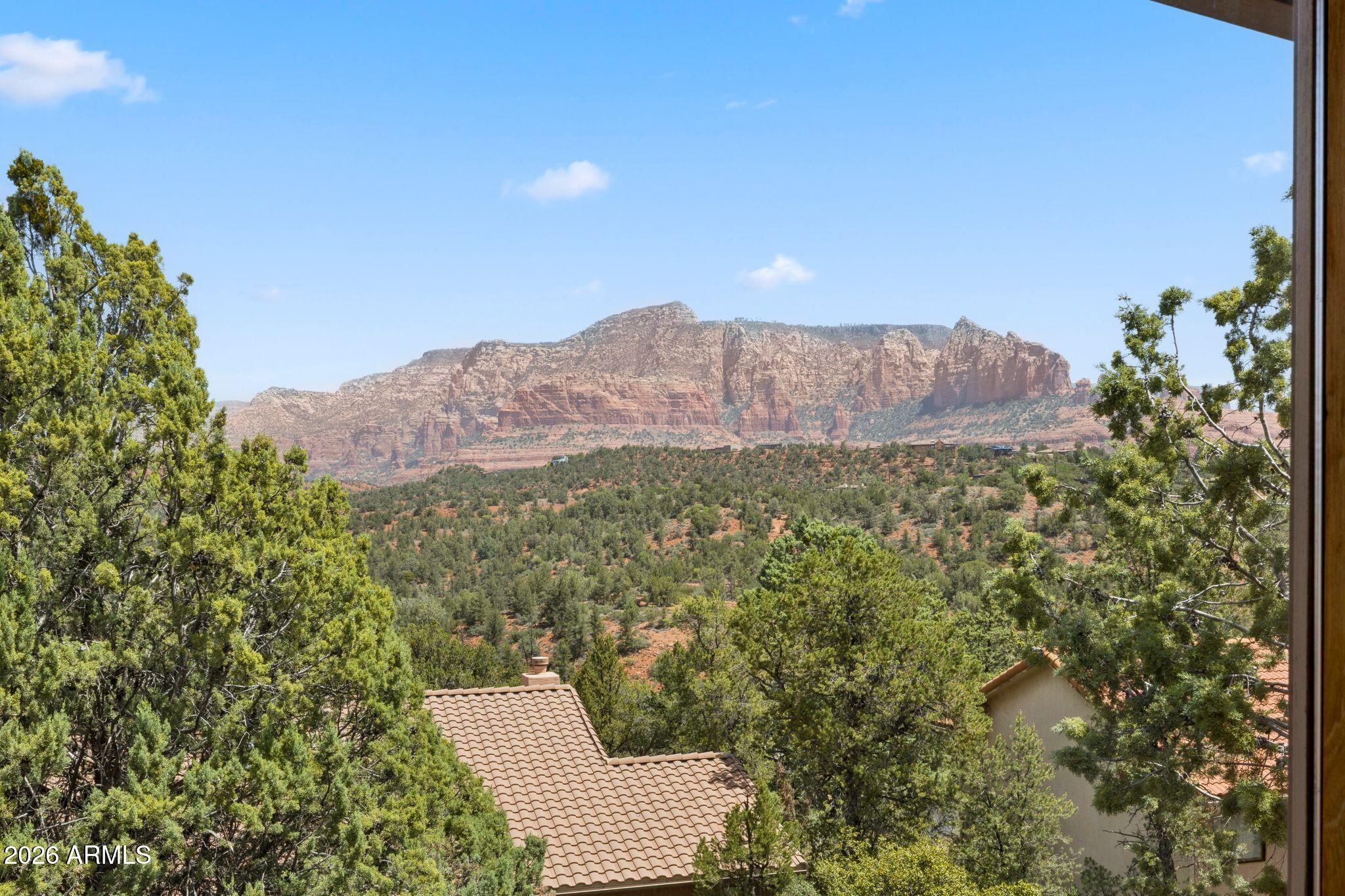 ROLLING HILLS ESTATES 3 - Residential