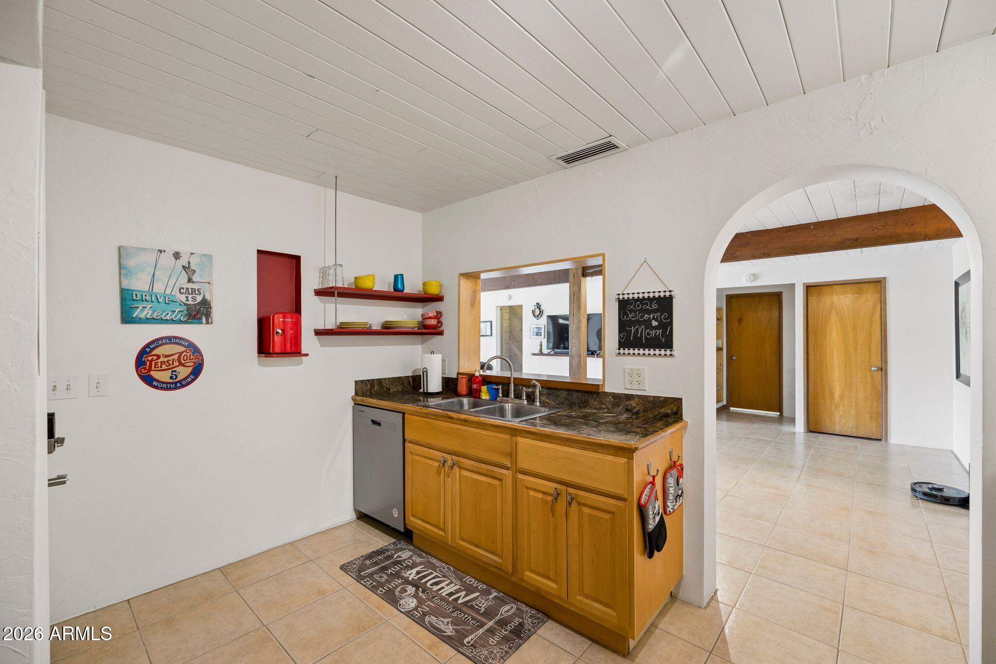 ROLLING HILLS ESTATES 3 - Residential