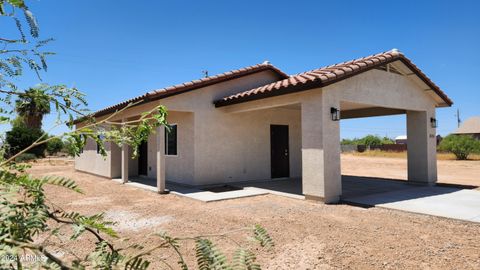 A home in Eloy