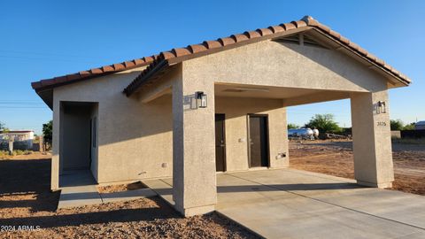 A home in Eloy