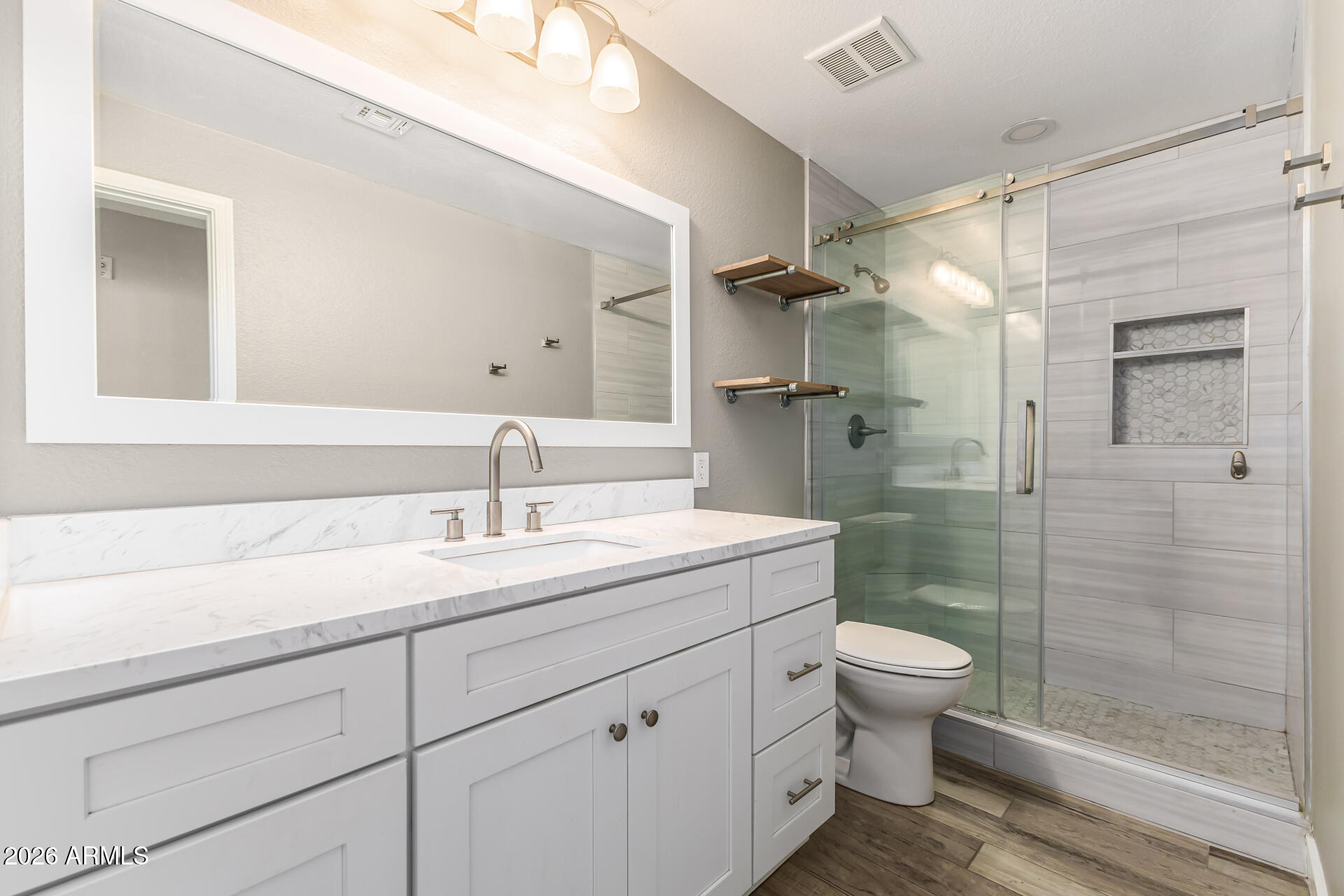 16013 S DESERT FOOTHILLS Parkway 1129