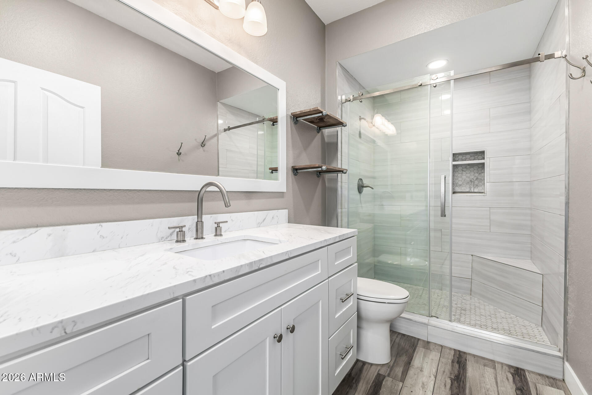 16013 S DESERT FOOTHILLS Parkway 1129