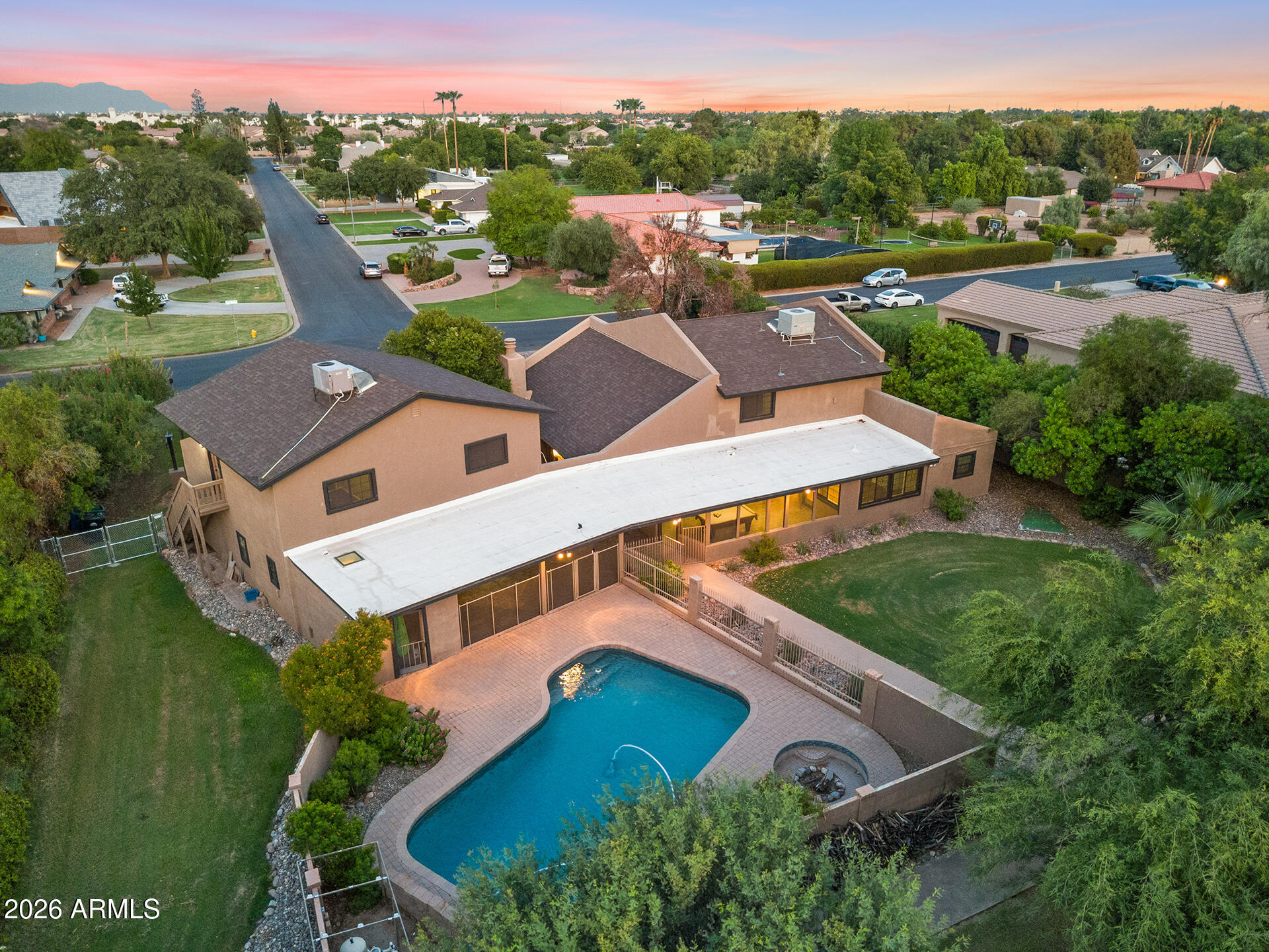 1806 S LOS ALAMOS --