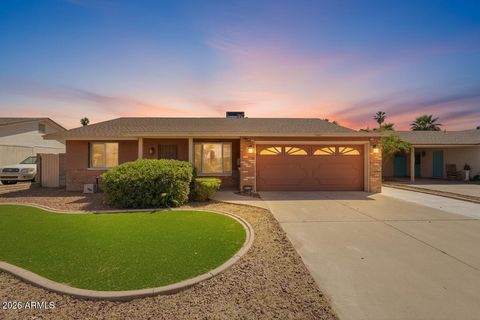 2407 E HERMOSA Drive Tempe AZ 85282