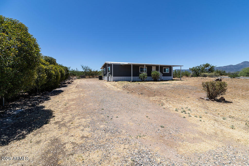 4541 E CANYON Drive