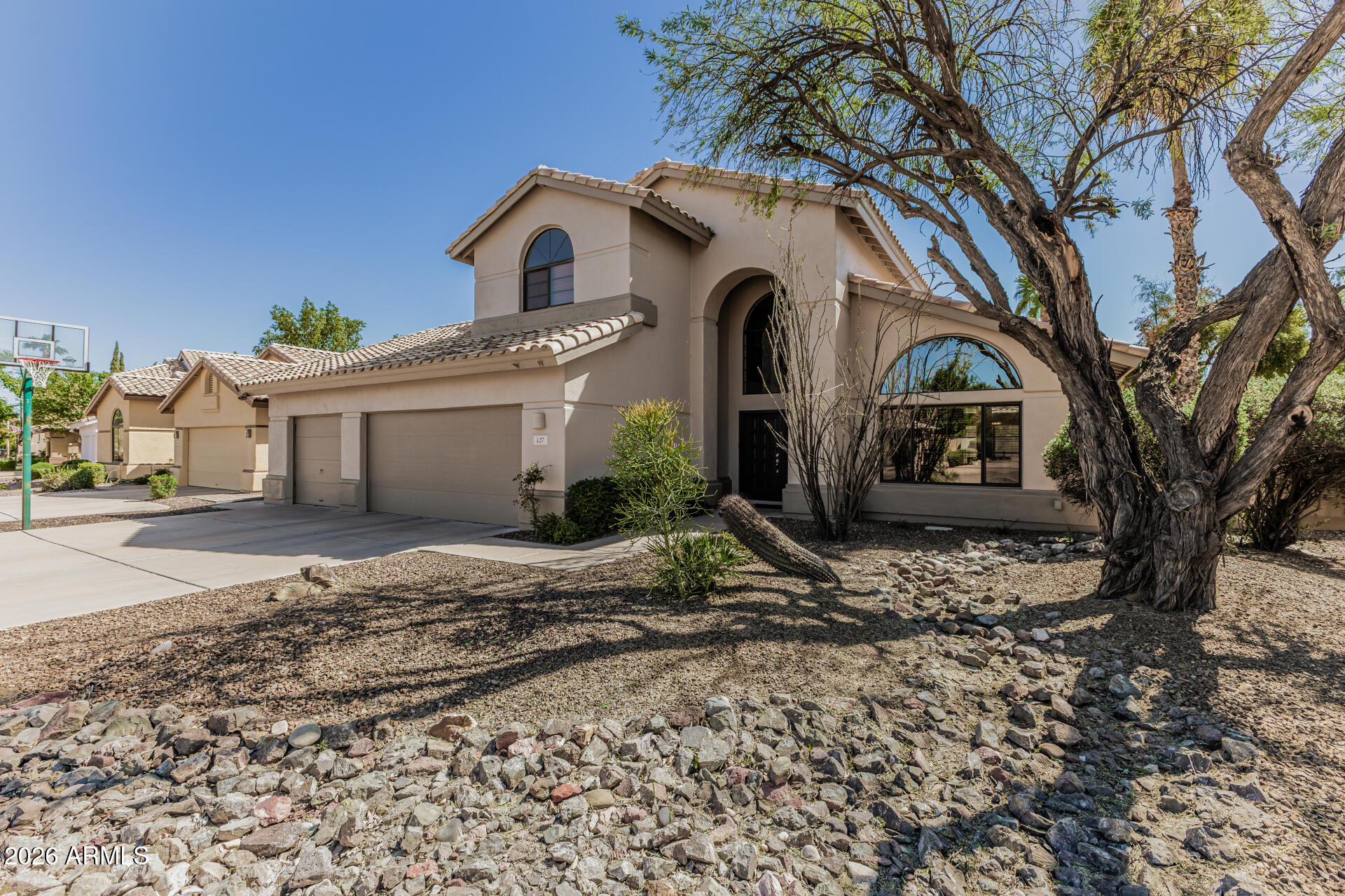 127 W BUENA VISTA Drive