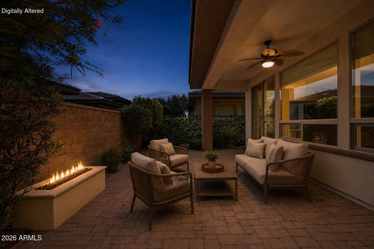 679 E MYRTLE Pass