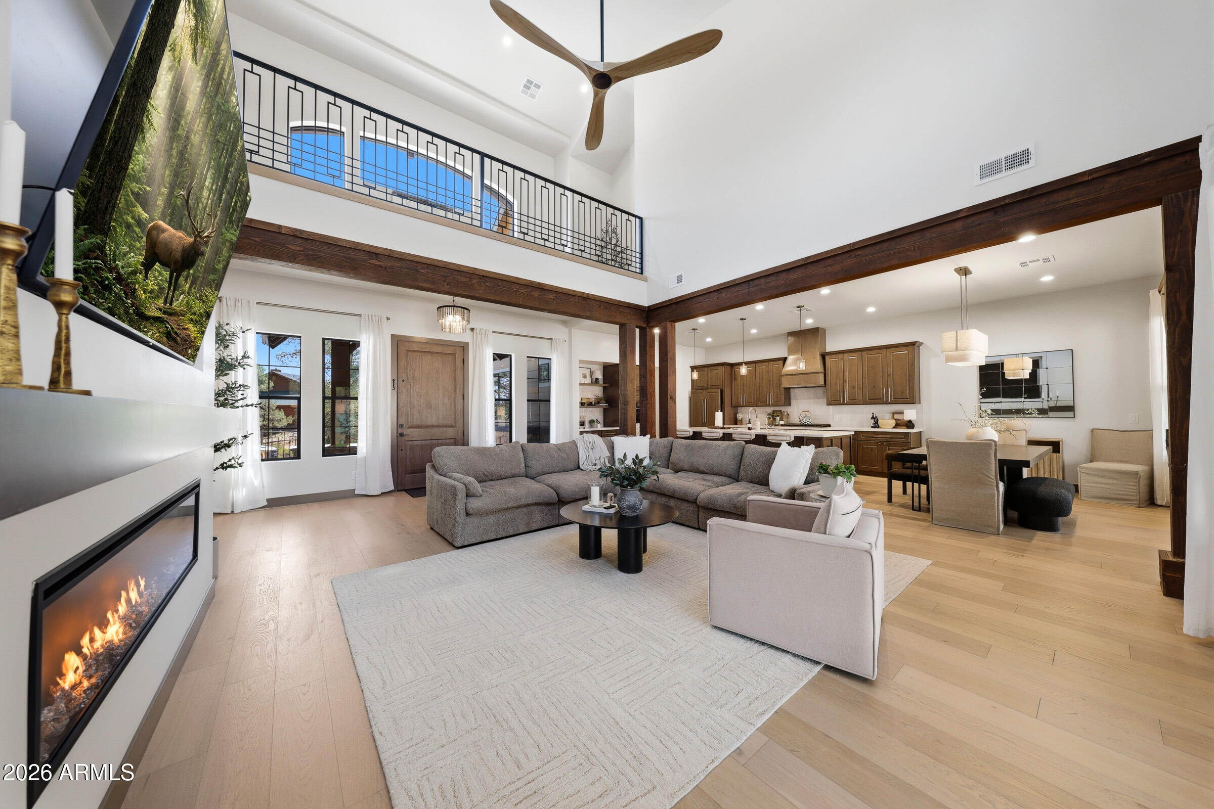 606 N Club Drive
