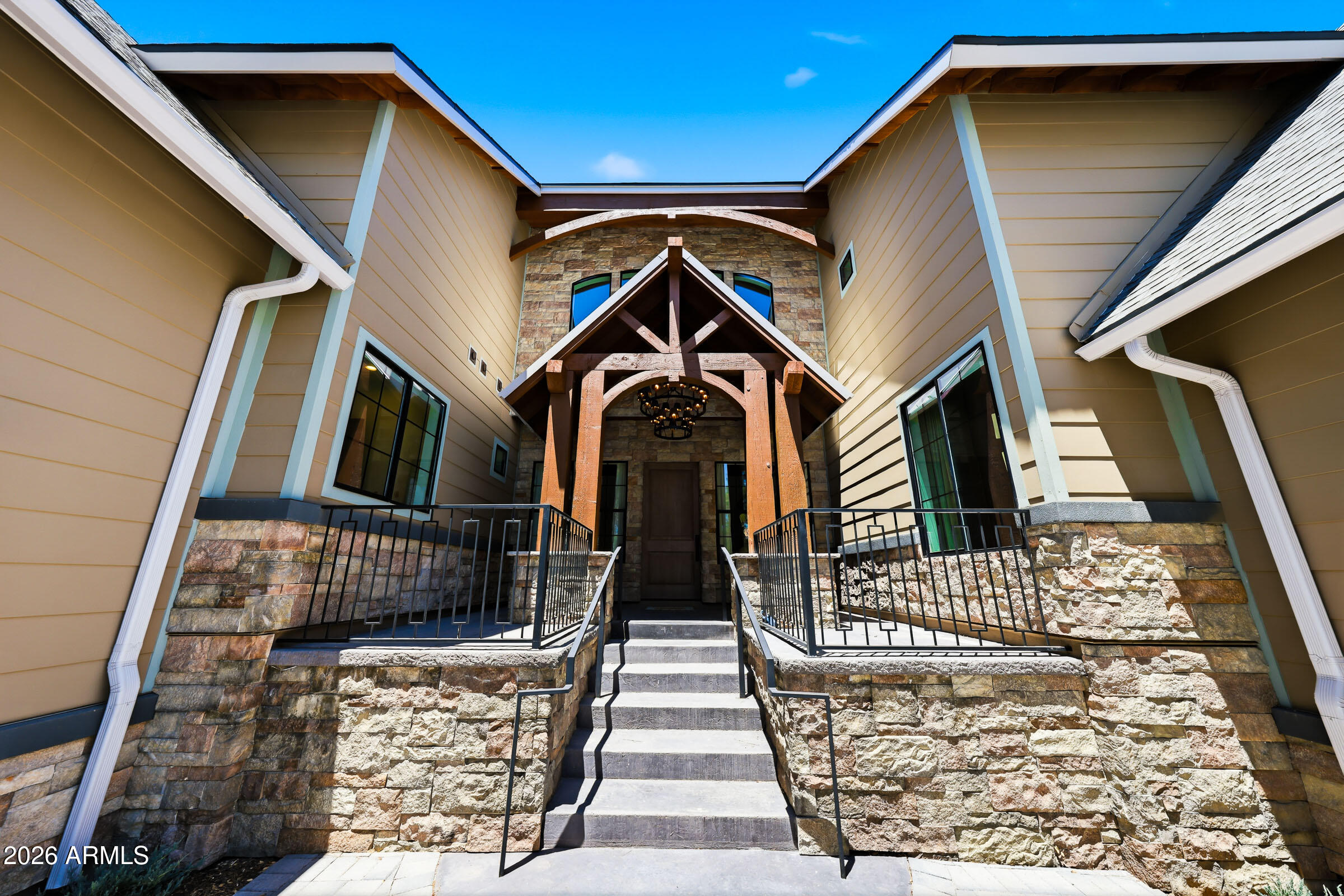 606 N Club Drive