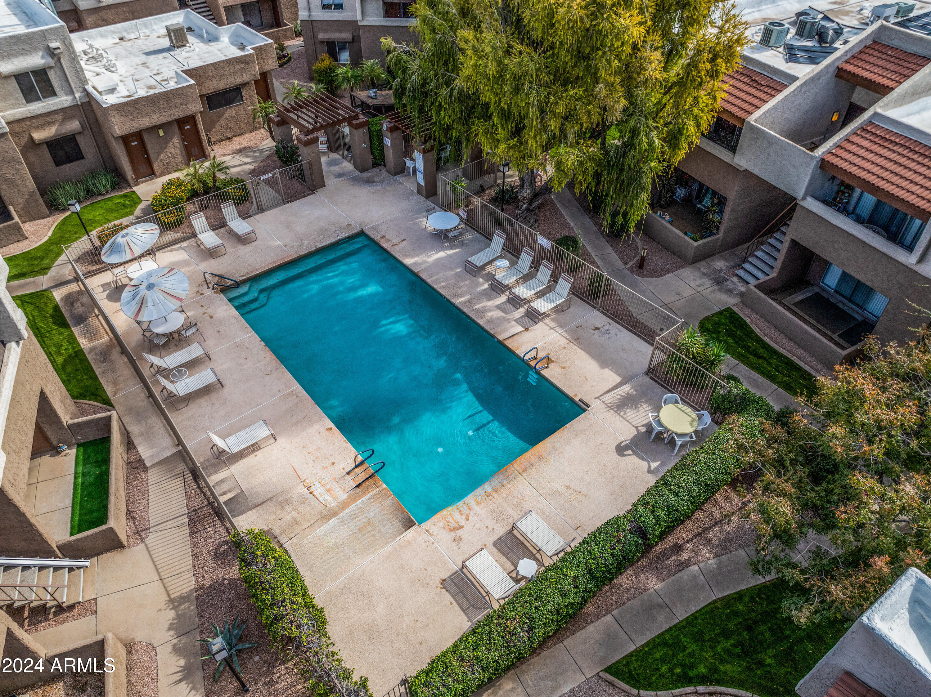 Phoenix, Arizona 85032, United States, 2 Bedrooms Bedrooms, ,2 BathroomsBathrooms,Residential,Pending,23783