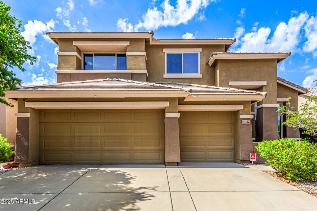 Photo of 41122 N Majesty Way, Anthem, AZ 85086 (MLS # 6923222)