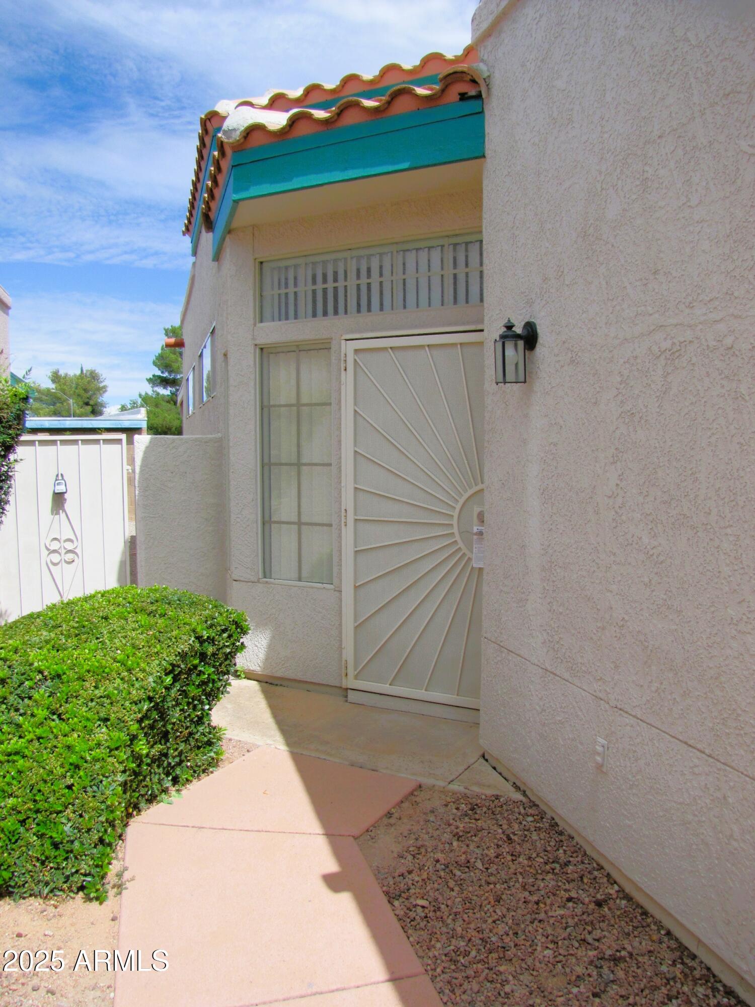 SIERRA SPRINGS - Residential Lease