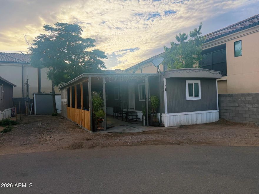 Charming 2-bedroom, 1-bath mobile home featuring a functional layout, covered parking, and central A/C for year-round comfort. Located in a convenient area close to schools, shopping, and major roads, this home is a great opportunity for first-time buyers or investors looking for value in a growing market.