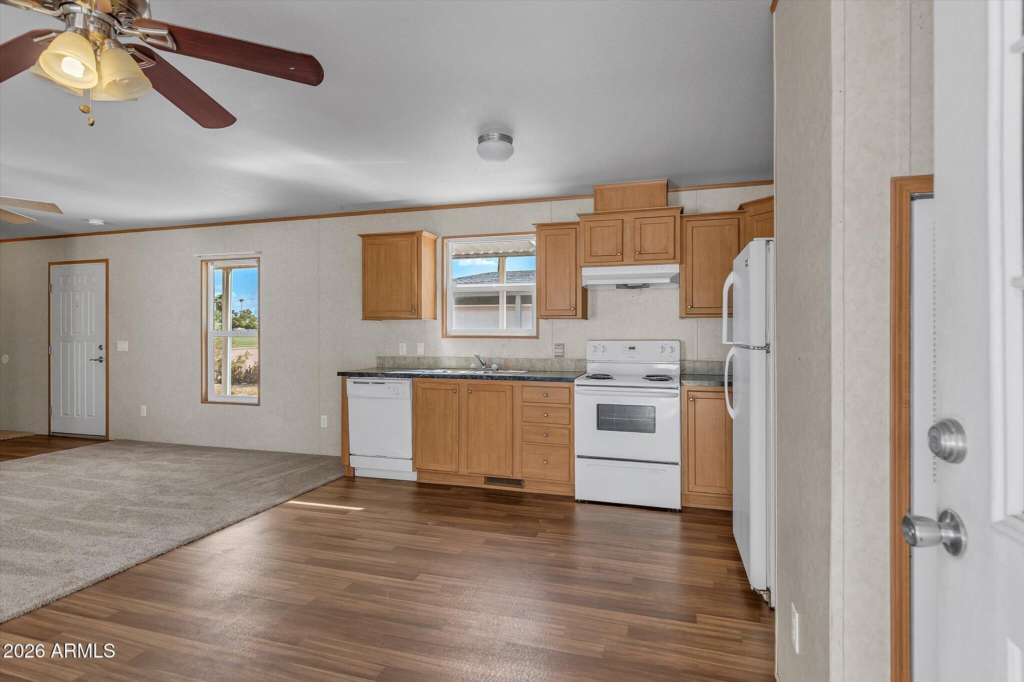 7250 E BASELINE Road