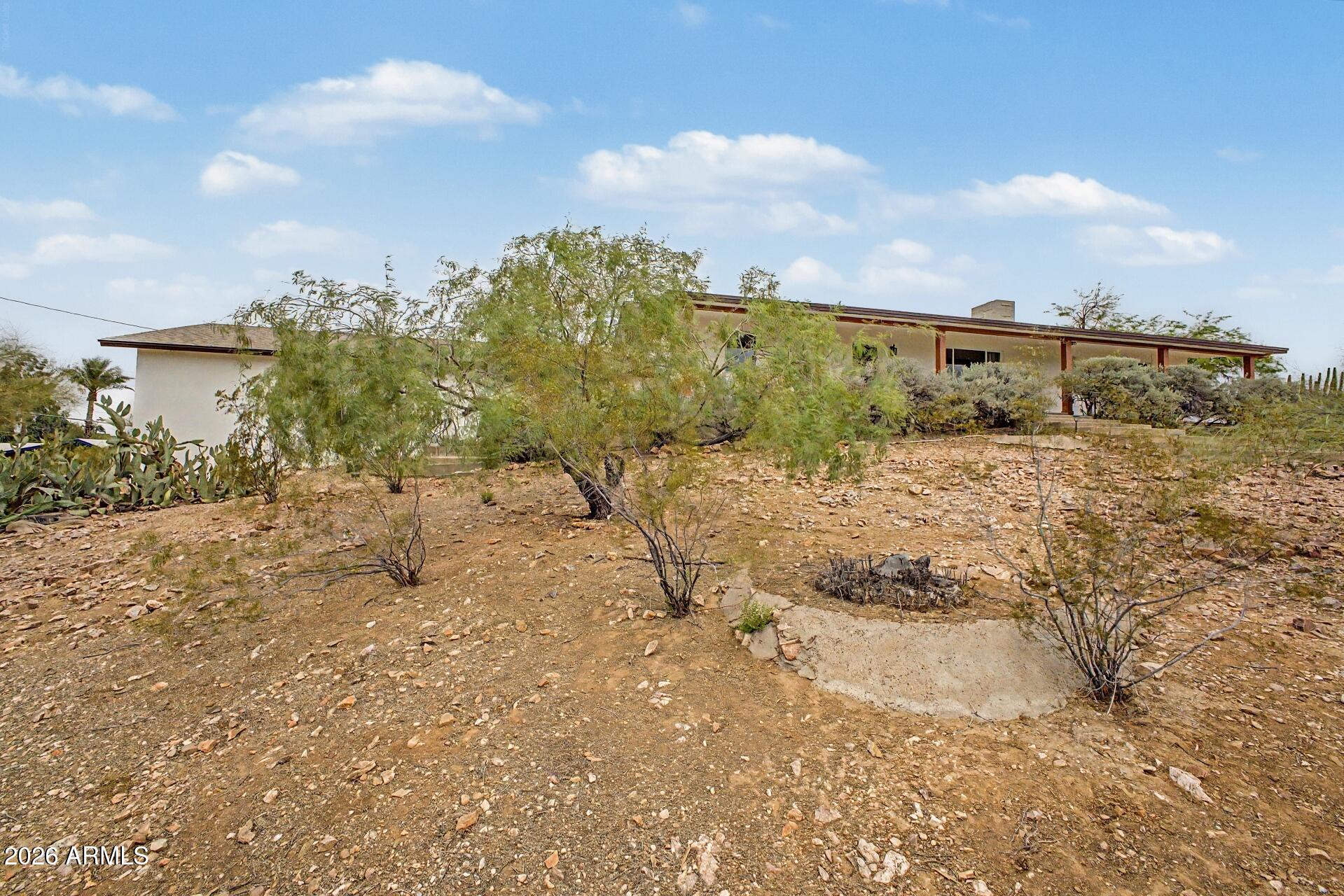 1702 E Griswold Road