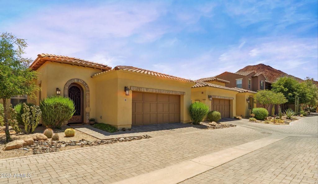 Photo of 6231 E Mark Way #10, Cave Creek, AZ 85331 (MLS # 6898369)