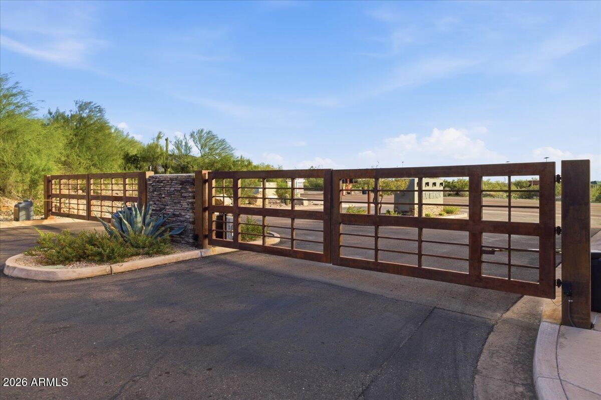 9850 E McDowell Mountain Ranch Road 1009