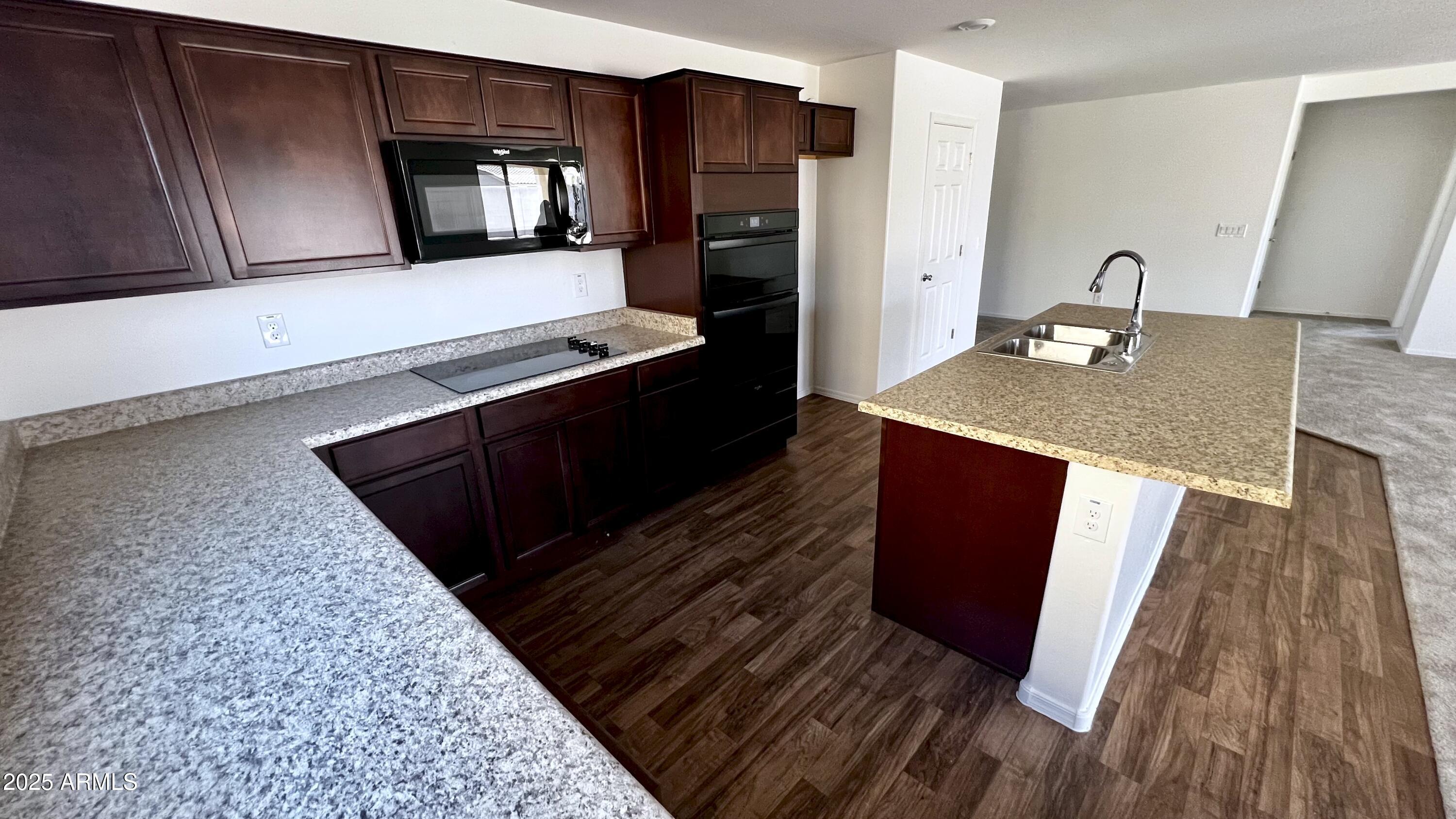 19841 W CHERRY LYNN Road W
