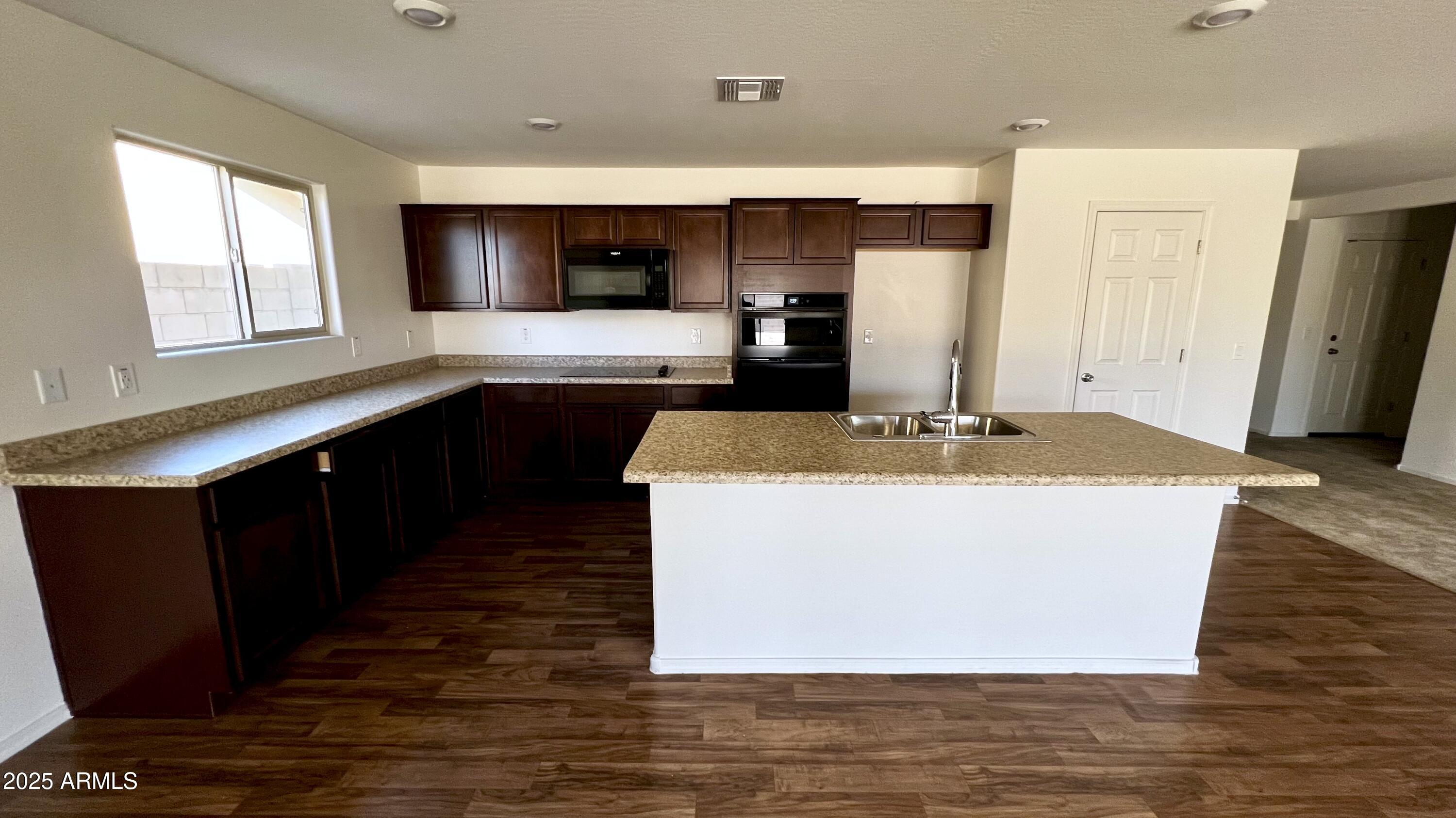 19841 W CHERRY LYNN Road W