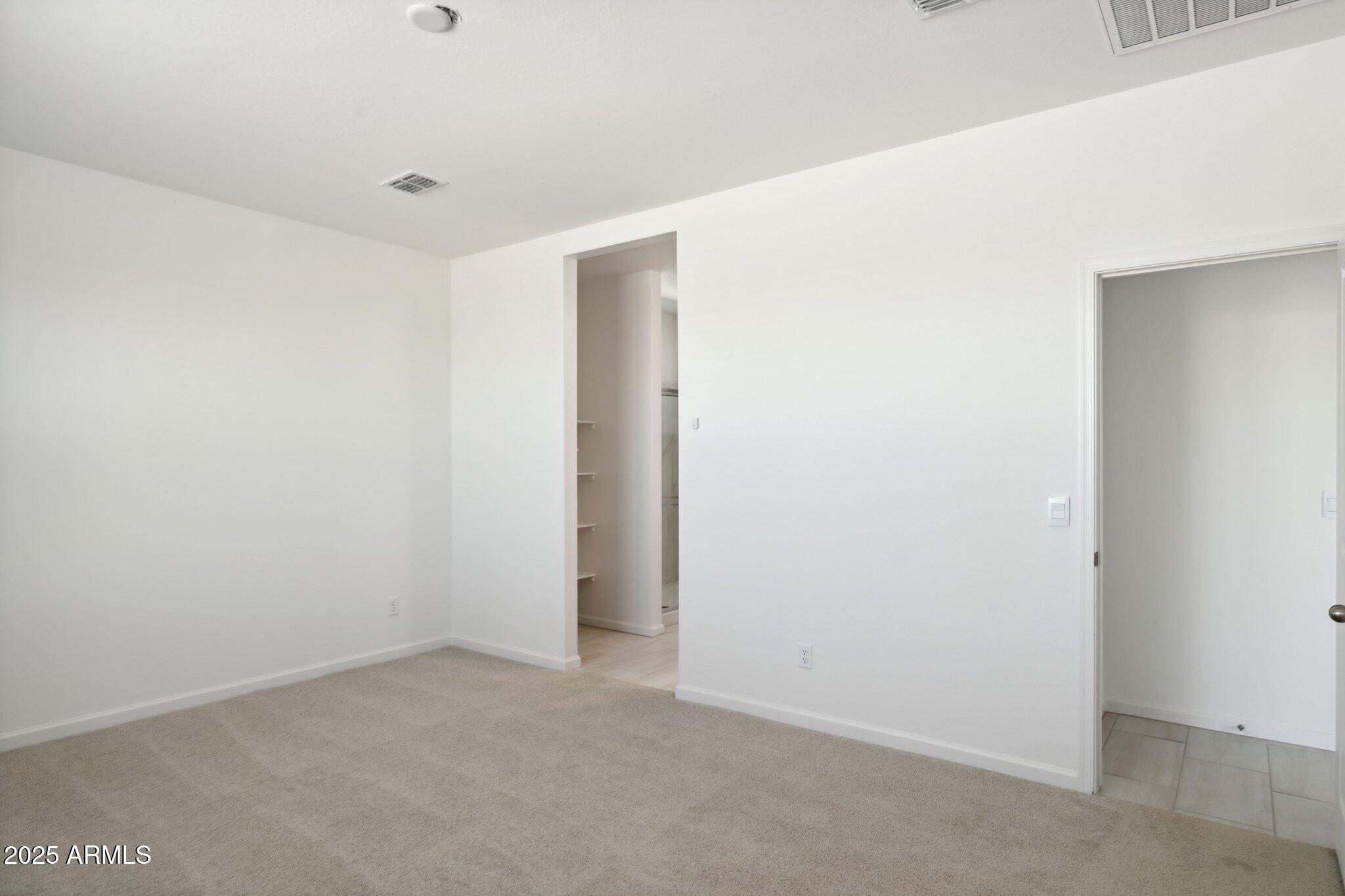 25479 W Graham Trail