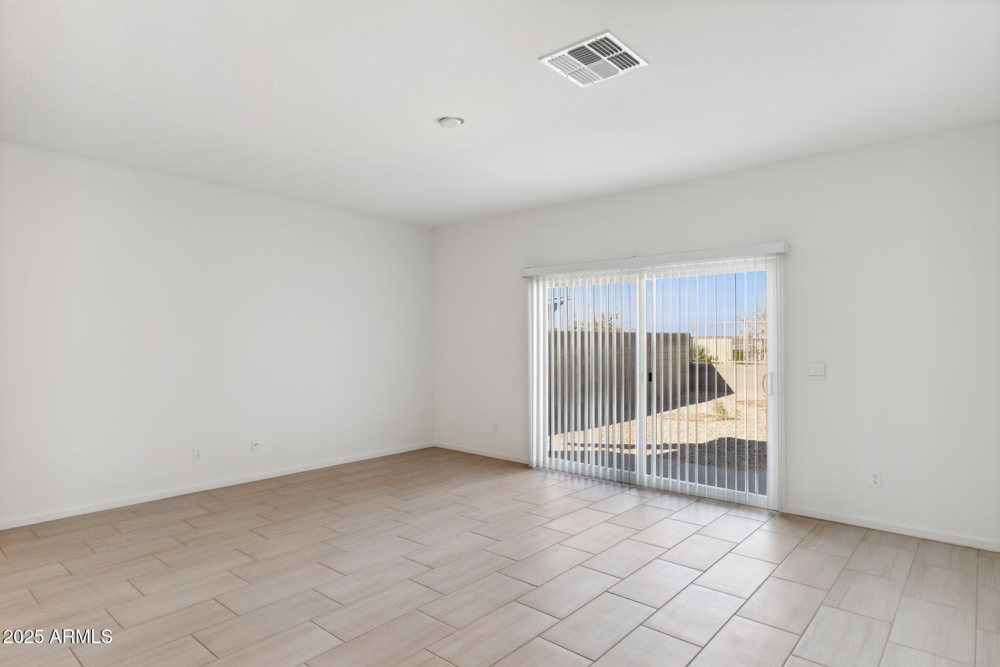 25479 W Graham Trail