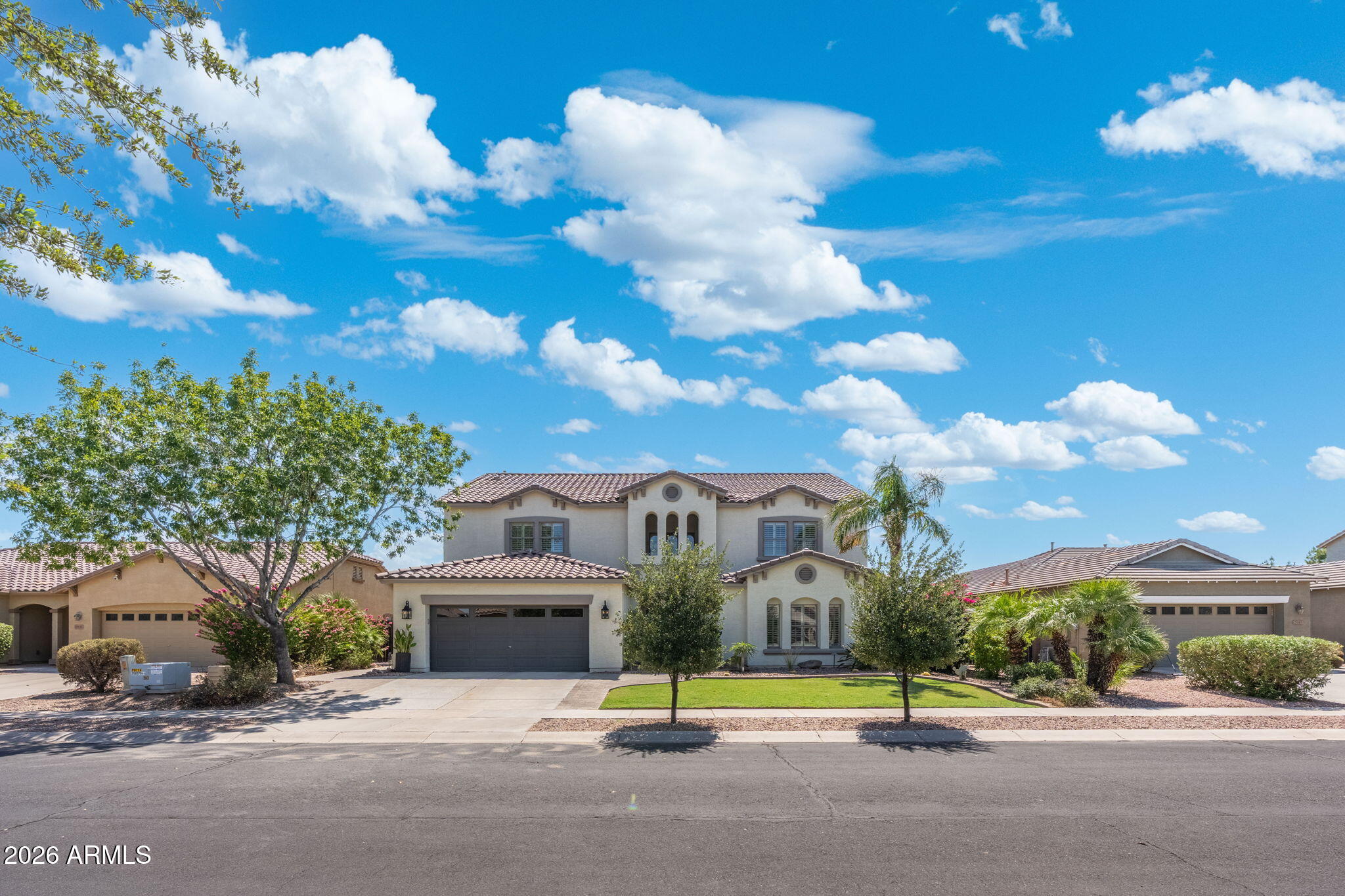 2927 E ELEANA Lane
