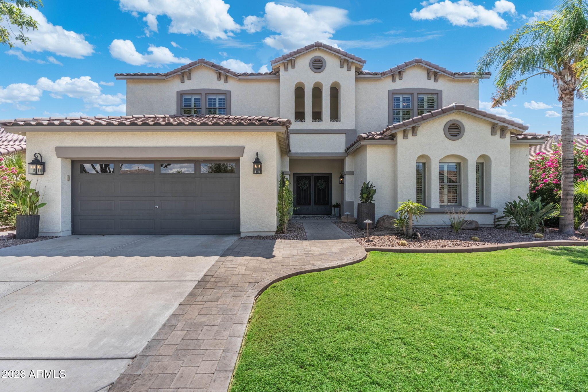 2927 E ELEANA Lane