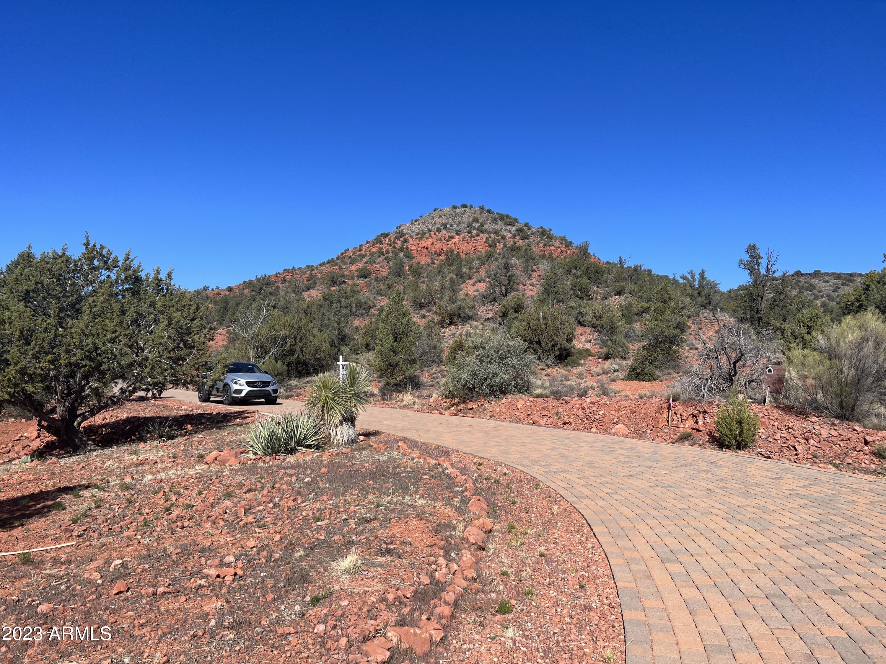 4601 RED ROCK Road 2