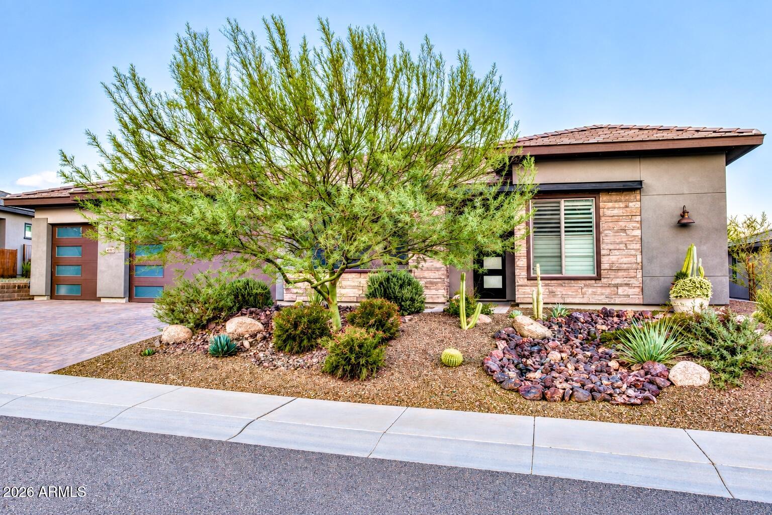 4185 FENCE POST Way