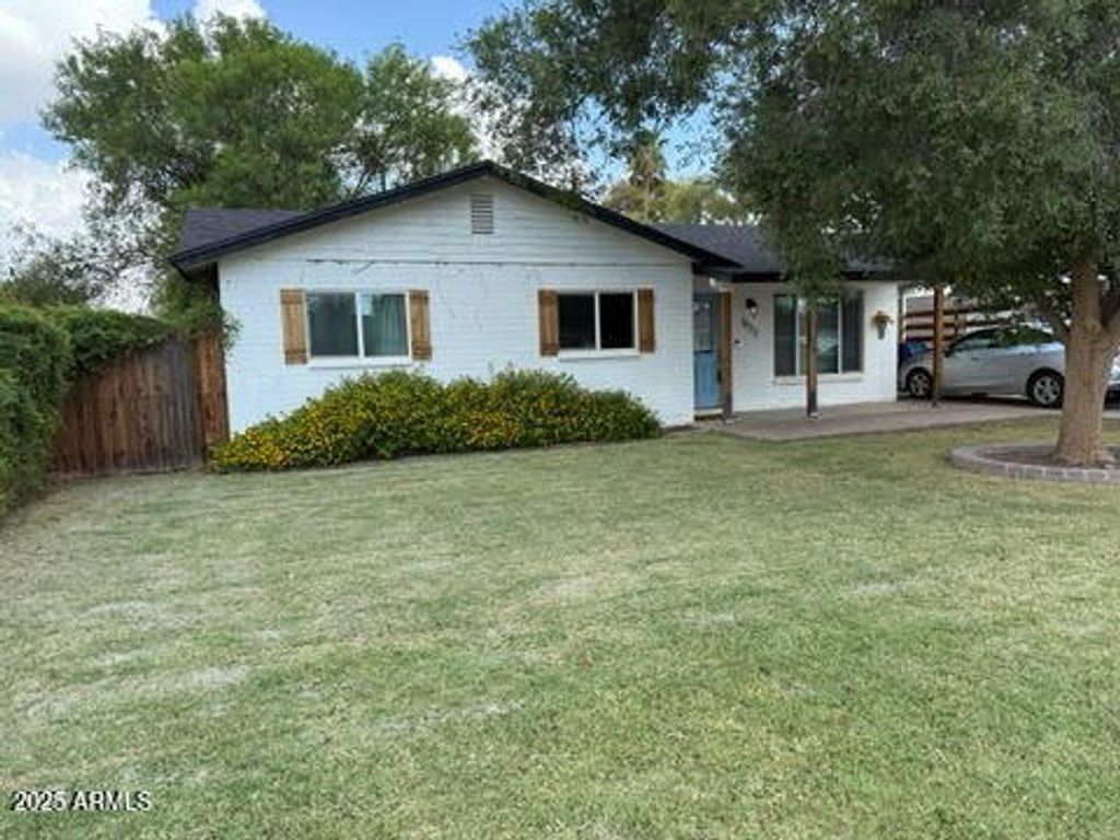 Photo of 1622 E 12th Street, Tempe, AZ 85281 (MLS # 6919385)