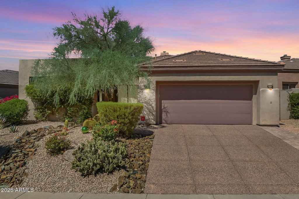 Photo of 32732 N 69th Street, Scottsdale, AZ 85266 (MLS # 6925890)