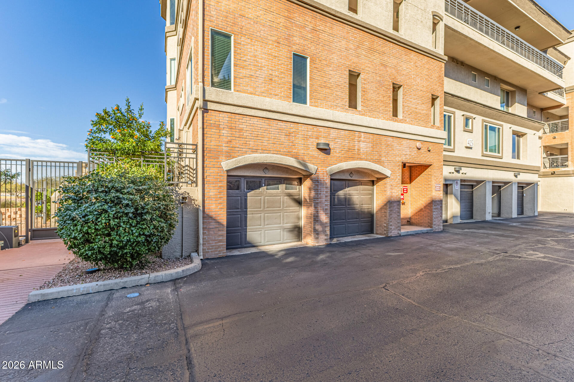 425 W RIO SALADO Parkway 101