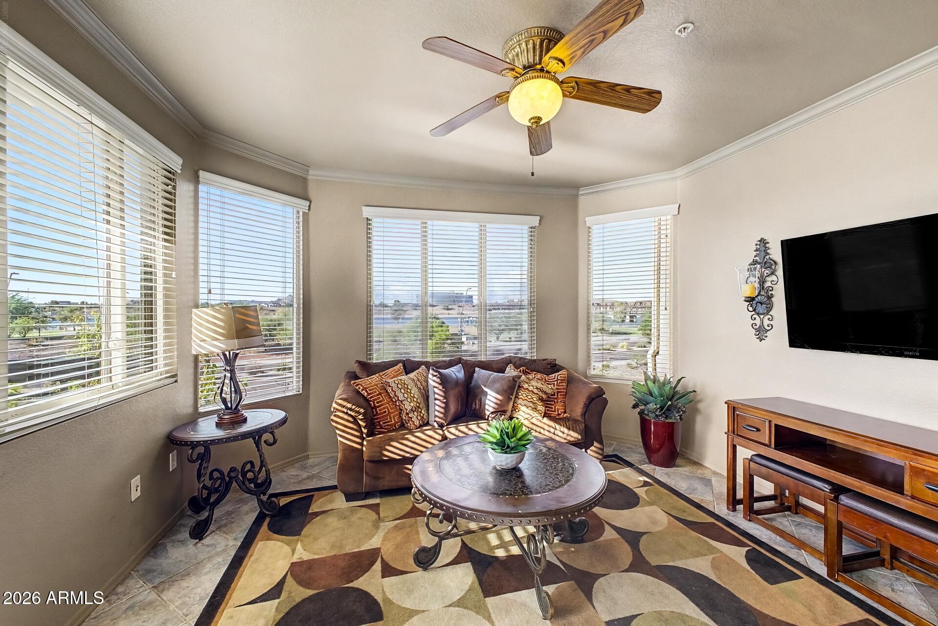 425 W RIO SALADO Parkway 101