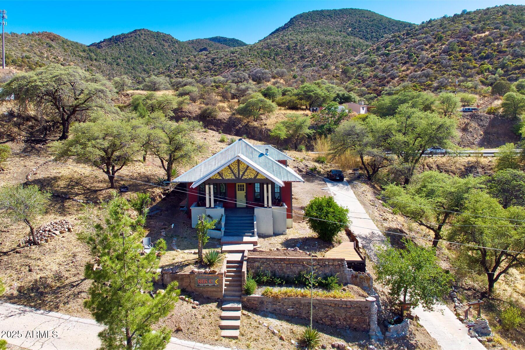 816 TOMBSTONE Canyon C