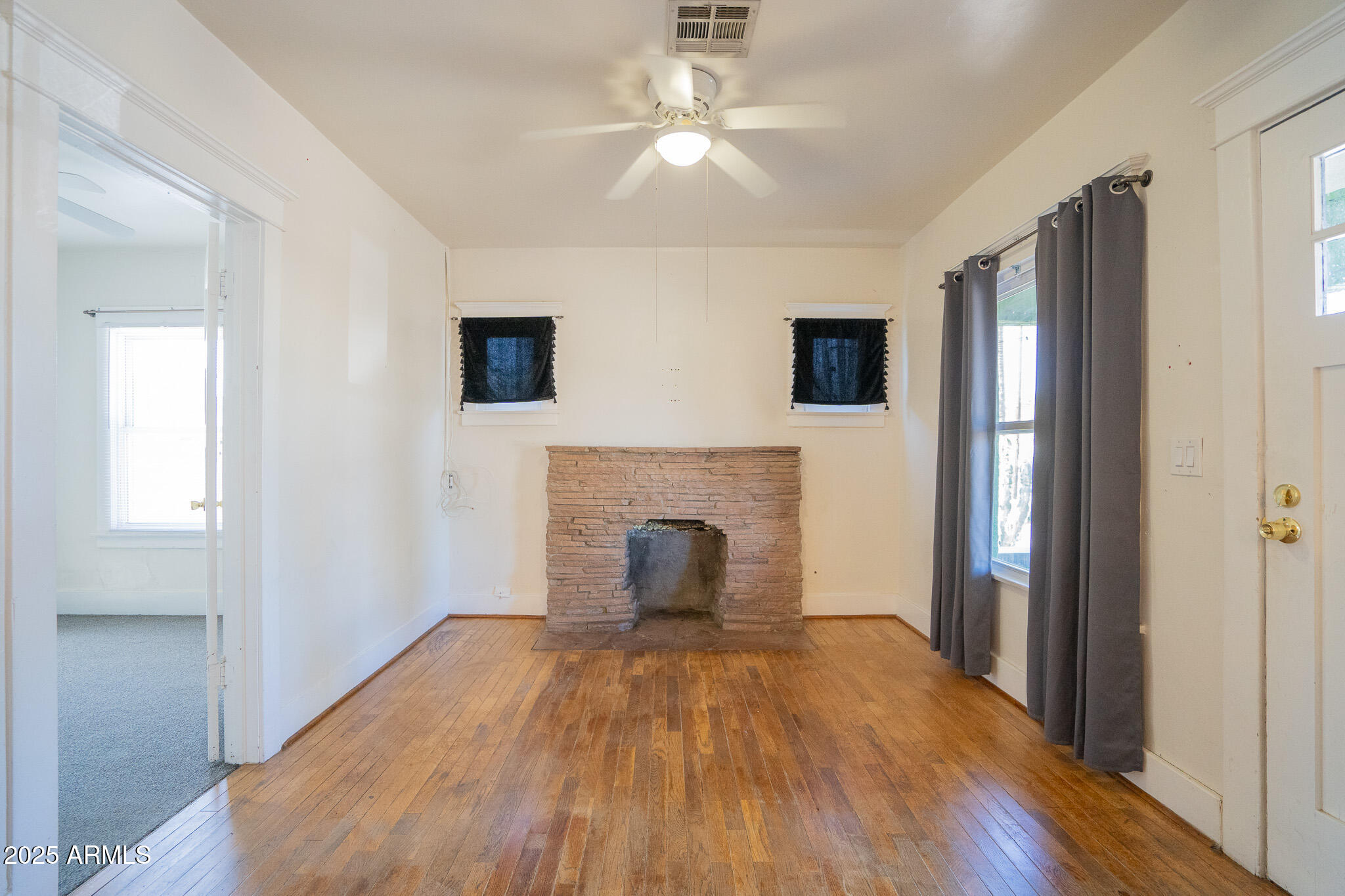 1001 E GARFIELD Street