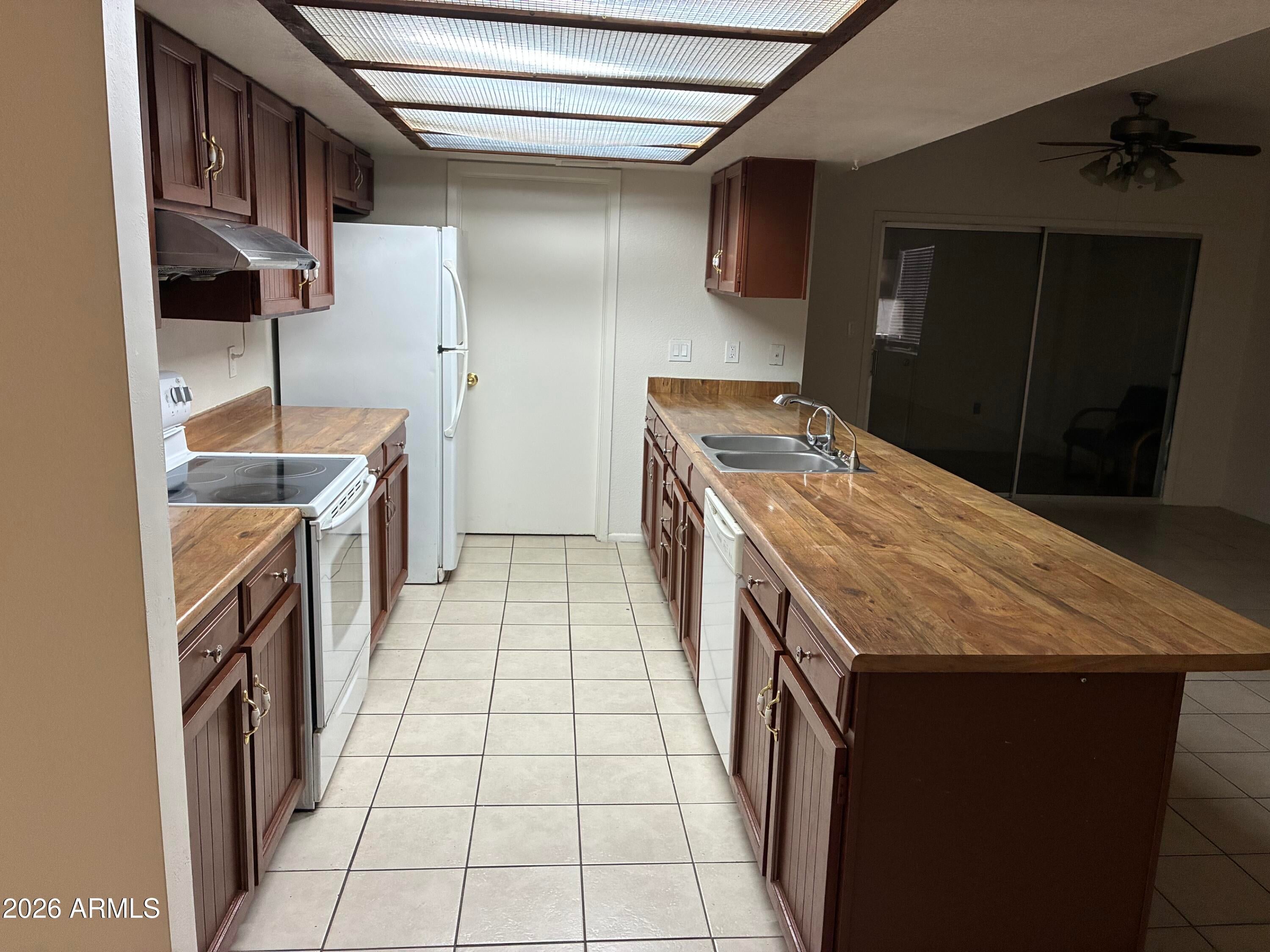 2149 S EXTENSION Road