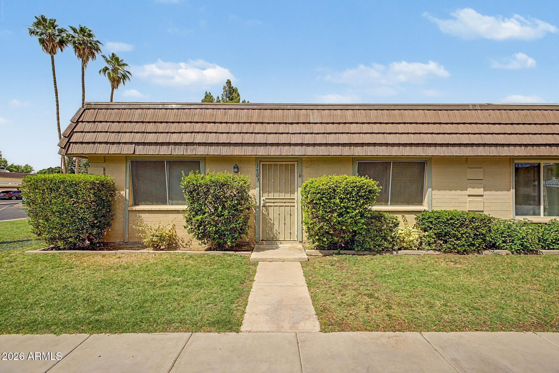 1503 E Newport Drive