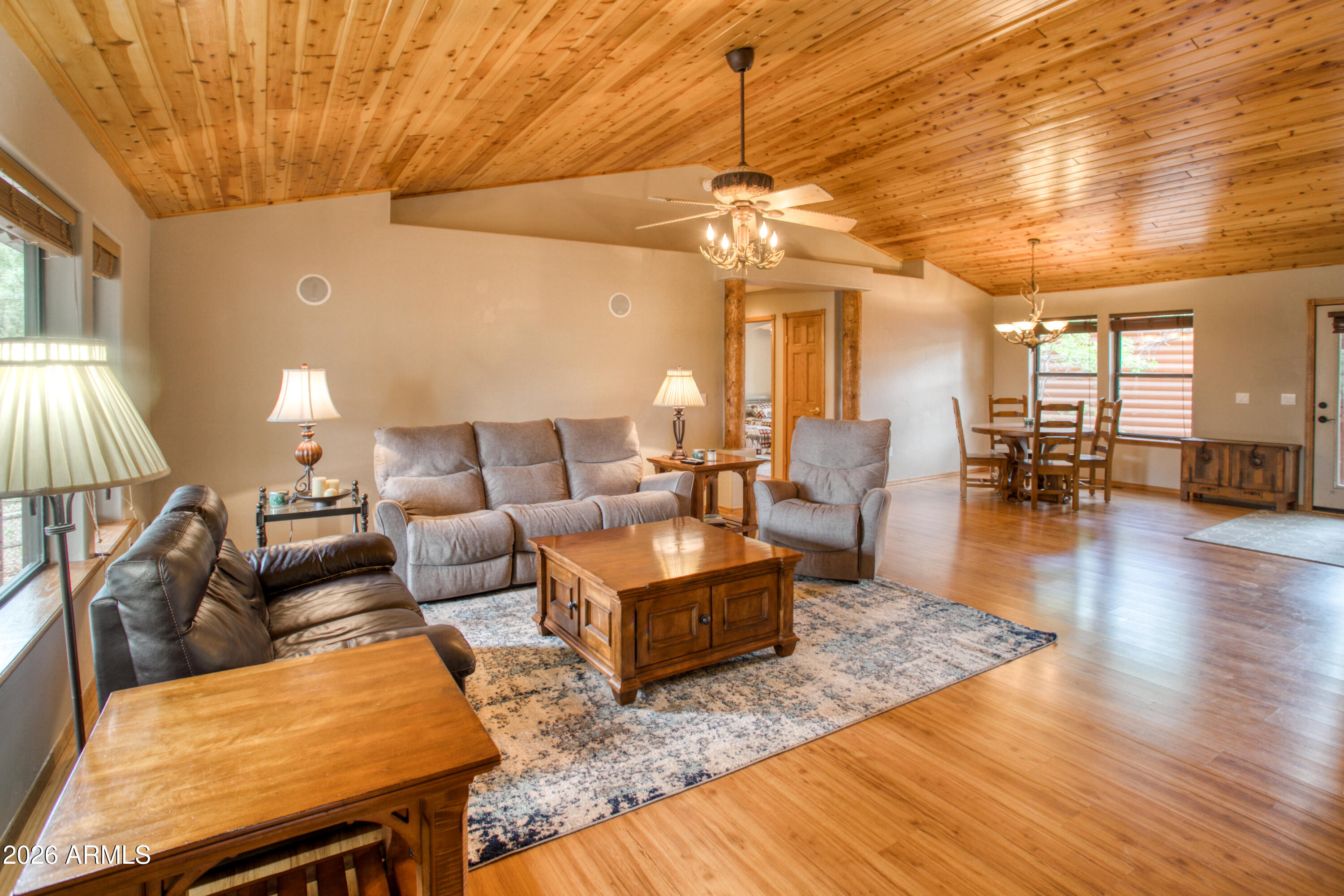 4740 W Covered Wagon Trail